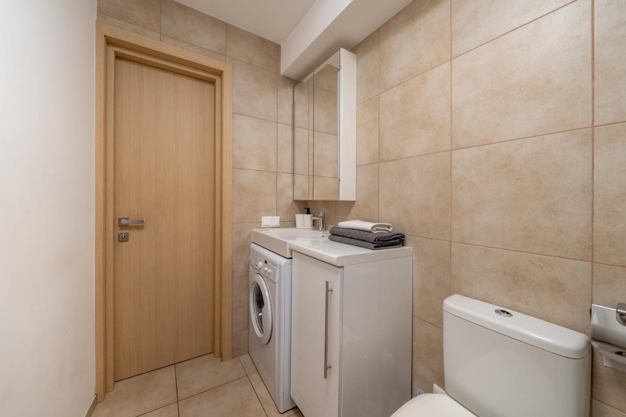 Trendy Top-Floor Stay In Heart Of Riga, Near Bars & Culture Kültér fotó