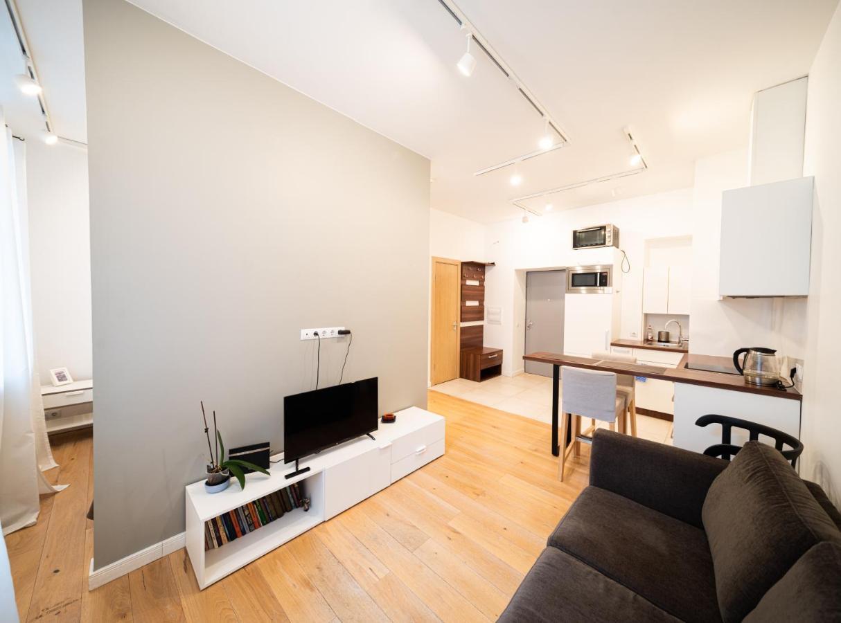 Trendy Top-Floor Stay In Heart Of Riga, Near Bars & Culture Kültér fotó